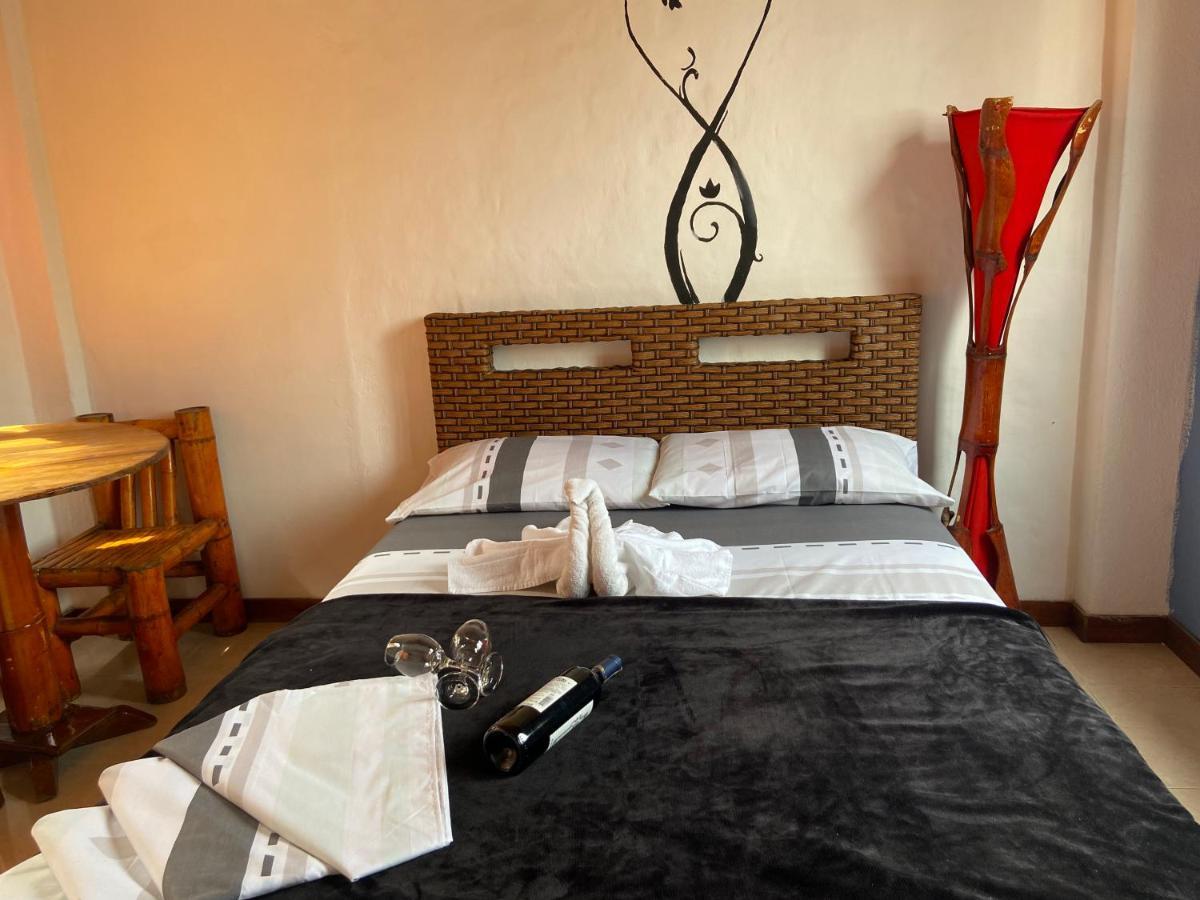 Hotel Karukera Montañita Buitenkant foto
