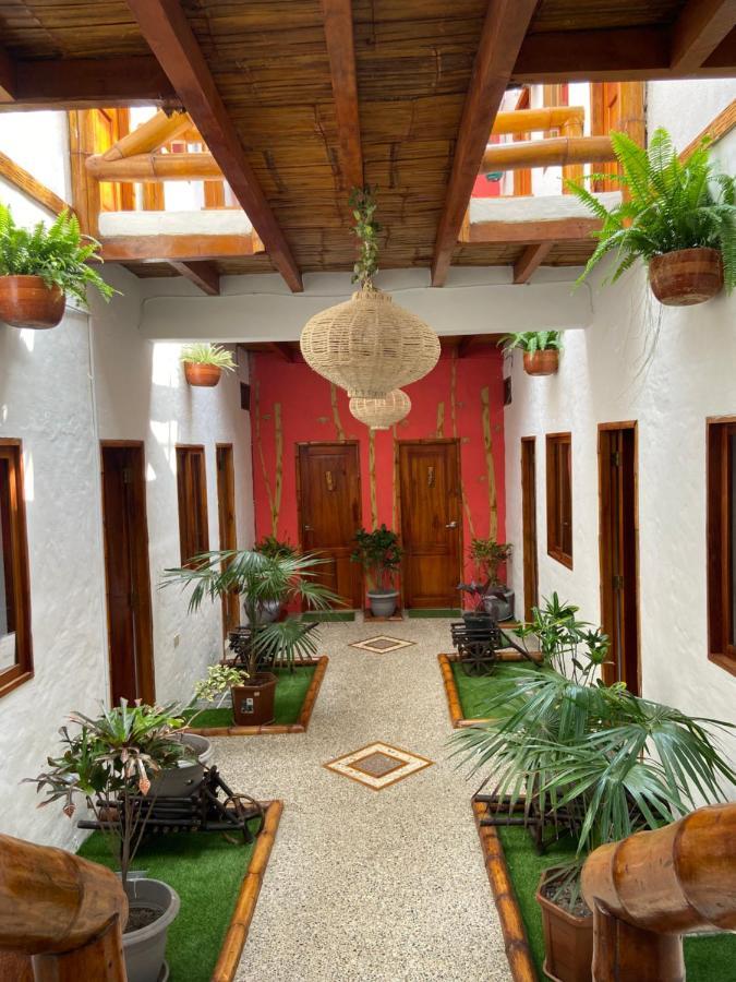 Hotel Karukera Montañita Buitenkant foto