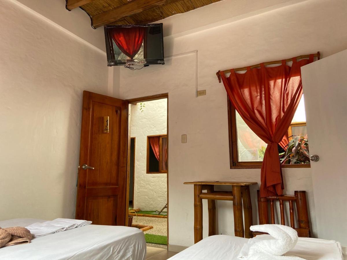 Hotel Karukera Montañita Buitenkant foto